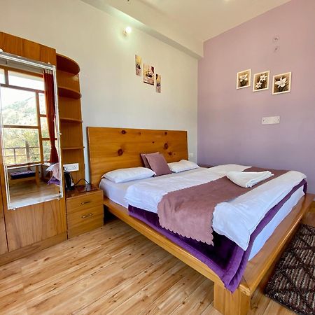 Hotel Mansarovar Inn Munsyari 外观 照片