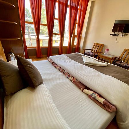 Hotel Mansarovar Inn Munsyari 外观 照片
