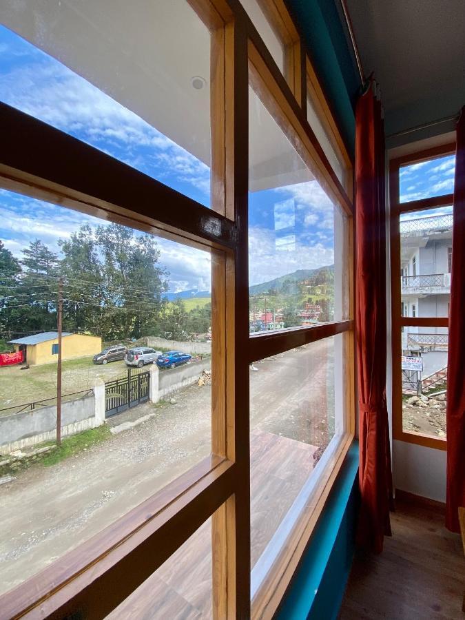 Hotel Mansarovar Inn Munsyari 外观 照片