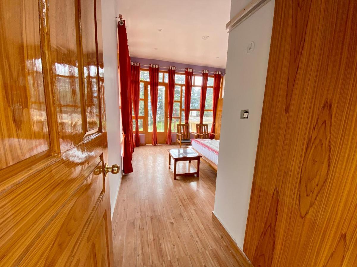 Hotel Mansarovar Inn Munsyari 外观 照片